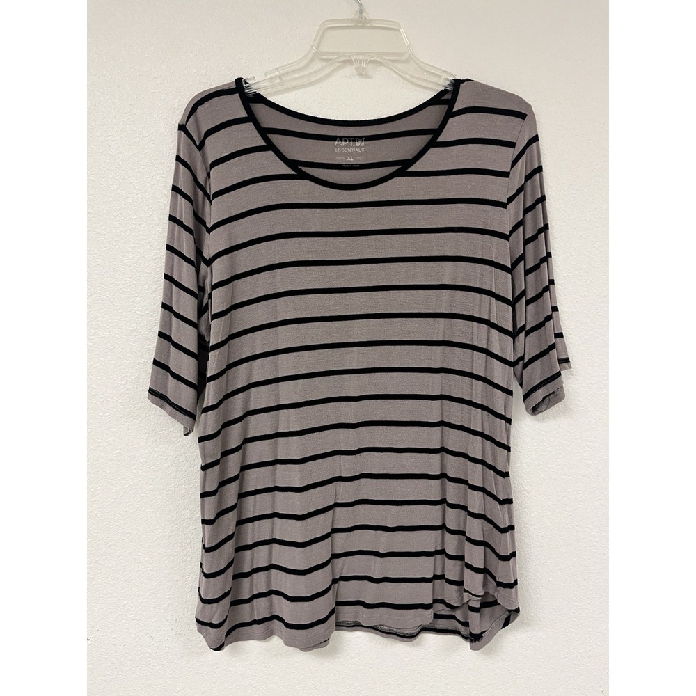 Apt 9 Brand 3/4 Sleeved Women's Top Size XL